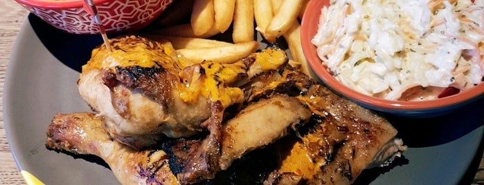 Nando's is one of Chrisさんのお気に入りスポット.