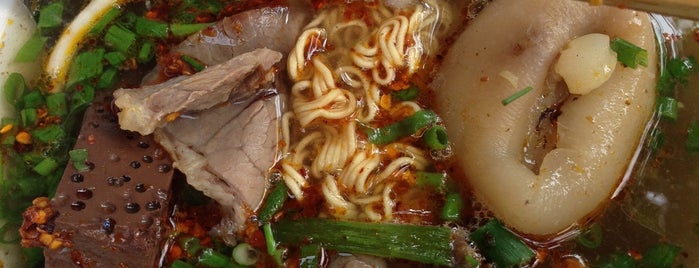 Bún bò Huế Nguyễn Thượng Hiền is one of noodle.