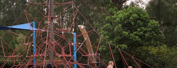 Flying Fox Cafe is one of Glam dogs in Sydney.