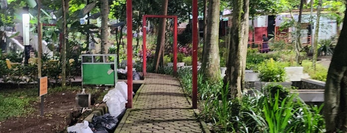 Taman Maluku is one of wisata Bandung.