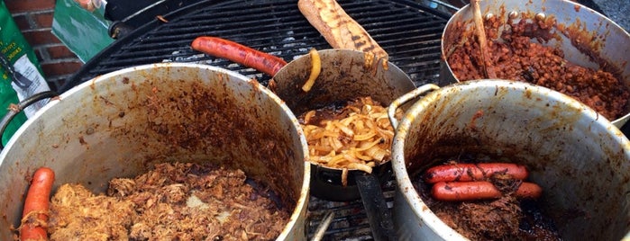 Formaggio Kitchen BBQ is one of Eric : понравившиеся места.