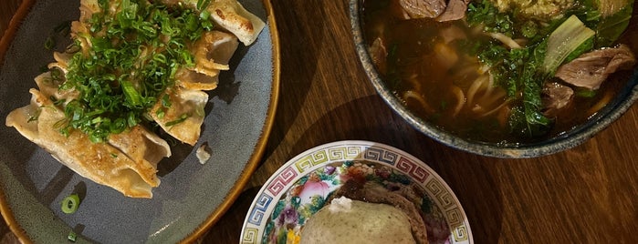 Bao Bao Taiwanese Eatery is one of Comida ROMA/CONDE.