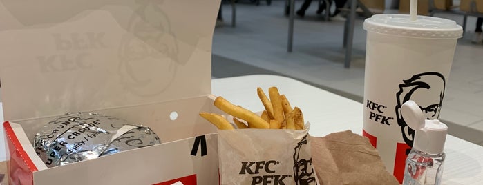 Vaughan Mills Food Court is one of Vaughan Mills.