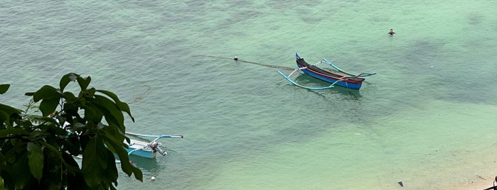 Thomas Beach is one of South Bali.