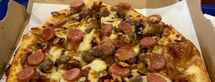Domino's Pizza is one of Belanja N Jajan.
