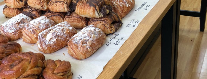 Charles Artisan Bread is one of London Coffee - Breakfast #2.