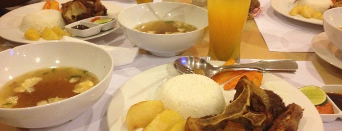 Warung Sop Buntut H.Soedik is one of Guide to Jakarta Capital Region's best spots.