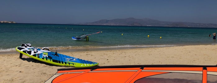 Plaka Watersports is one of Lugares favoritos de Jane.