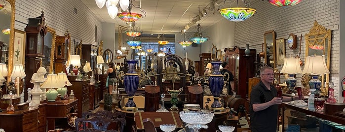 Harris Antiques is one of Dixieland, Pt. 1.