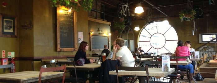 Mud Dock Cafe is one of 101+ things to do in Bristol.