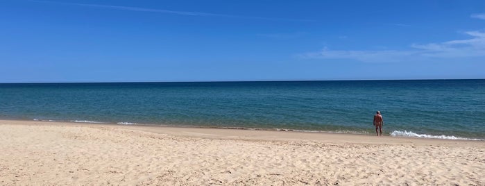 Praia Da Figueira is one of Portugal.