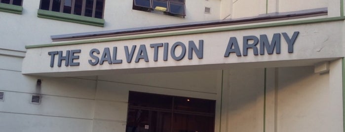 The Salvation Army is one of Orte, die MAC gefallen.