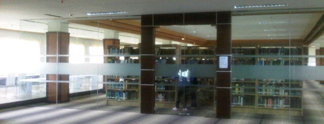 Perpustakaan Universitas Gunadarma is one of 1 Day 2 Go!.