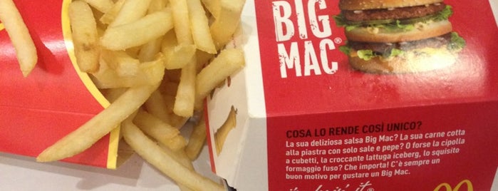 McDonald's is one of Che fatic sta vit!!!!.