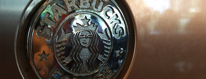 Starbucks is one of The 13 Best Places for Espresso in San José.