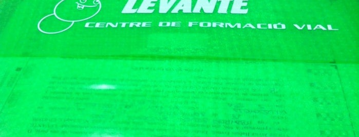 Autoescuela Levante Villajoyosa is one of สถานที่ที่ Pedro ถูกใจ.