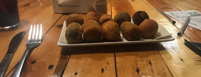 Croqueteca is one of Zinaさんのお気に入りスポット.