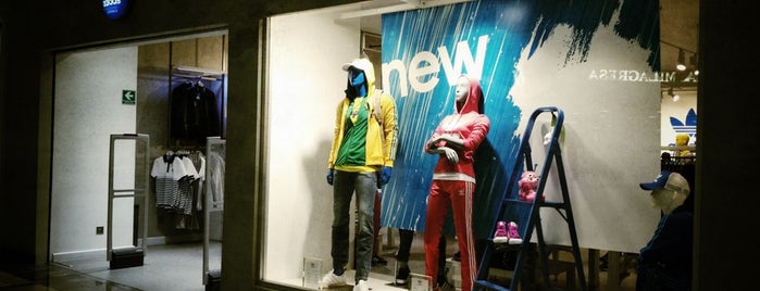 Adidas Originals Store is one of Fernanda : понравившиеся места.