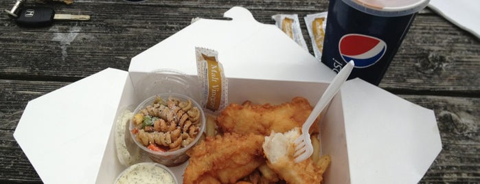 Crazy Norwegian's Fish & Chips is one of Orte, die Barbara gefallen.