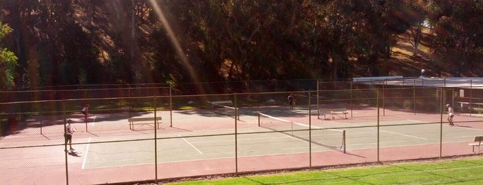 Elysian Park Tennis Courts is one of Tempat yang Disukai JRA.