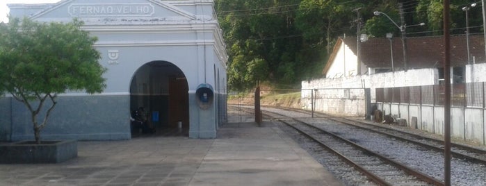 Estação Ferroviaria Fernão Velho is one of สถานที่ที่ Lauro ถูกใจ.