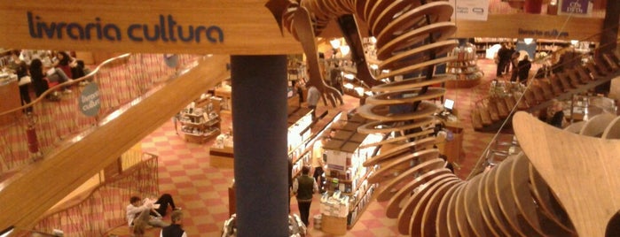 Livraria Cultura is one of Papel SP.