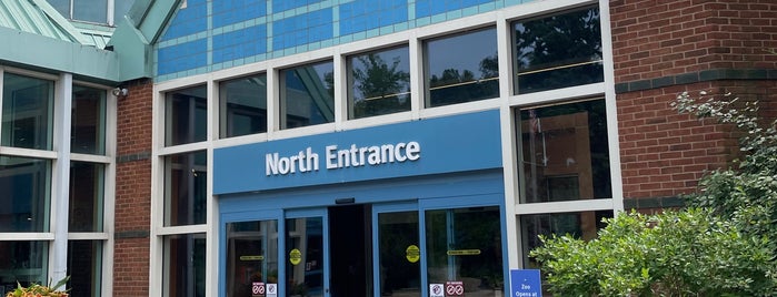 North Entrance is one of Places that have a Dyson Airblade.