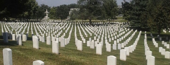 Arlington National Cemetery is one of Washington, DC.