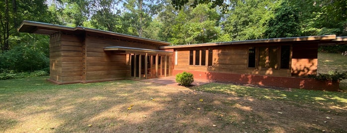 Frank Lloyd Wright’s Pope-Leighey House is one of East Coast Trip.