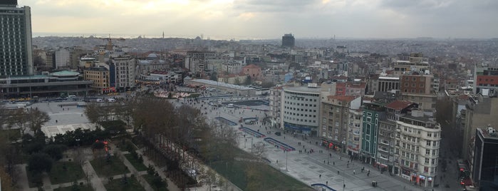 InterContinental Istanbul is one of Tempat yang Disukai Onur.