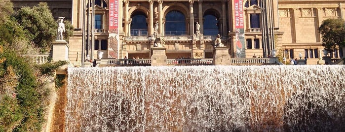 Museu Nacional d'Art de Catalunya (MNAC) is one of Tempat yang Disimpan Queen.