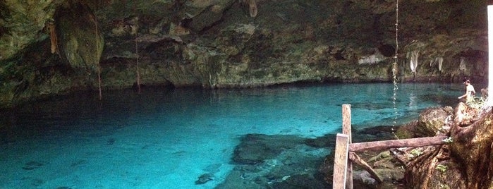 Cenote Dos Ojos is one of Lugares por visitar.