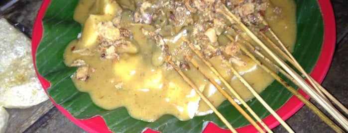 Ayam Goreng Ibu Sunu is one of foody.