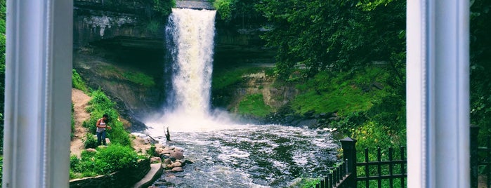 Minnehaha Falls is one of Perfect Places to Picnic.