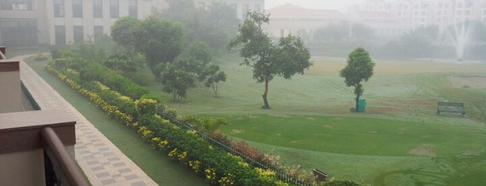 JAYPEE GREENS GOLF & SPA RESORT is one of Wendy’s Liked Places.