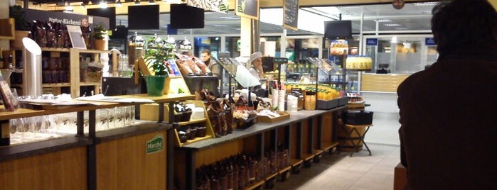 Marché Bistro is one of Mariaさんのお気に入りスポット.