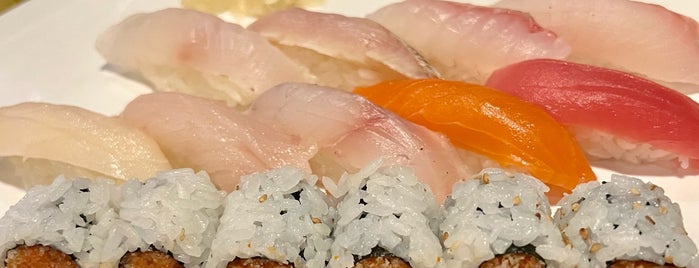 Katana Sushi Bar is one of Sushi To-Do List.