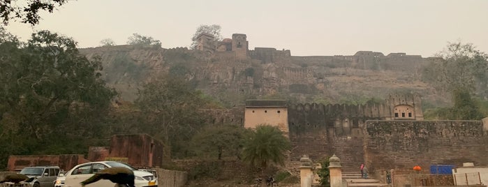 Ranthambore Fort is one of Robert'in Beğendiği Mekanlar.