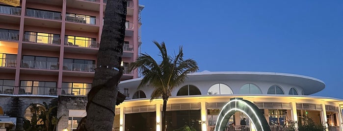 The Fairmont Hamilton Princess is one of Fave Hotels & Resorts.