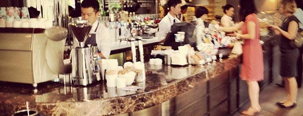 The Petit Café is one of Startup Friendly Coffee Shops in Hong Kong.