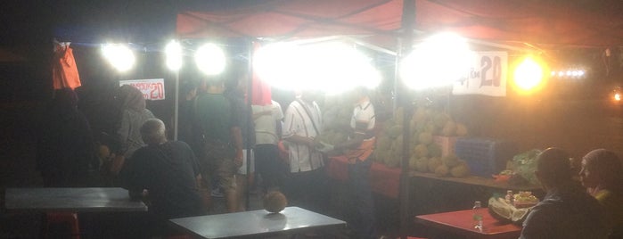 Pasar Ramadhan Subang Perdana is one of Makan @ PJ/Subang (Petaling) #7.