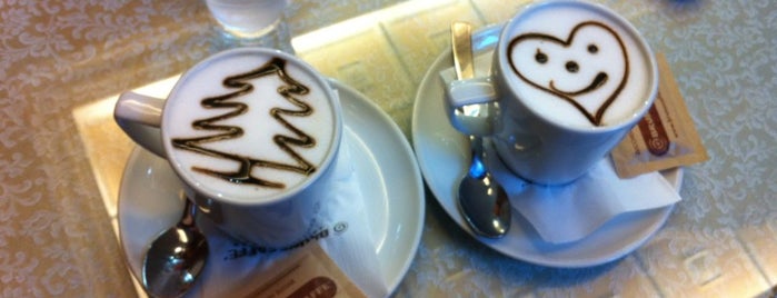 Caffetteria Del Marchese is one of Vincenzo’s Liked Places.