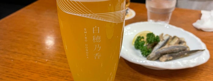 Beer Hall Lion is one of Yokohama 横浜.