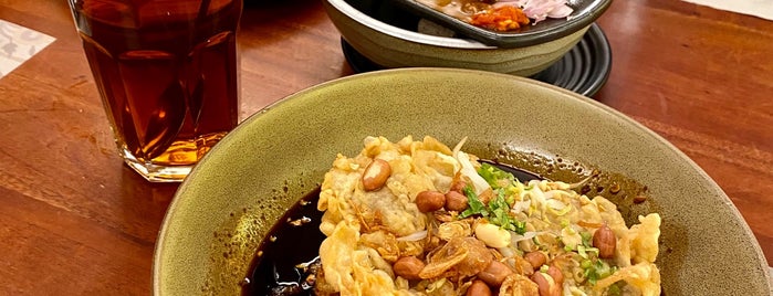 Sate Khas Senayan is one of Guide to Jakarta's best spots.