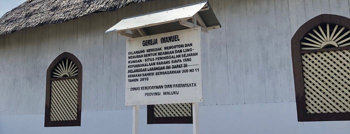 Gereja Tua Hila is one of Explore Ambon.