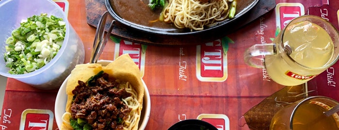 Mie Ayam Hot Plate is one of Top 10 dinner spots in Surakarta, Indonesia.
