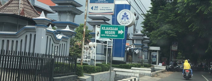 Pekalongan is one of สถานที่ที่ Mario ถูกใจ.