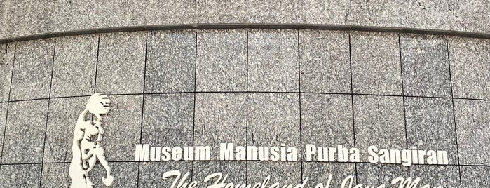 Museum Manusia Purba Sangiran is one of Sragen Hot Spot.