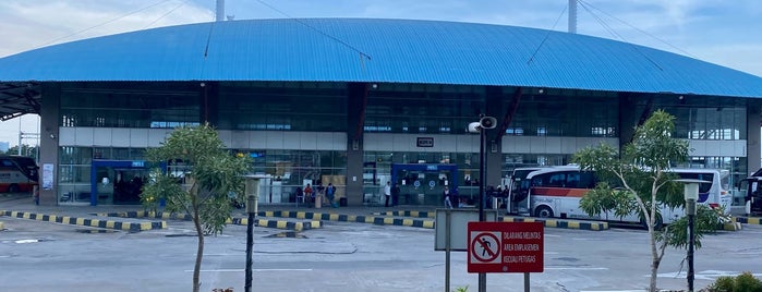 Terminal Bus Terpadu Pulogebang is one of Kibar Spot.