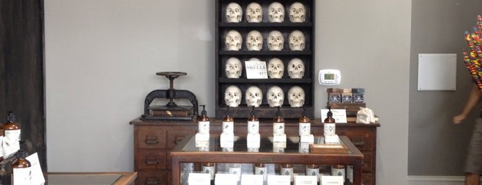 Alchemy Curiousities and Gifts is one of Need to visit.